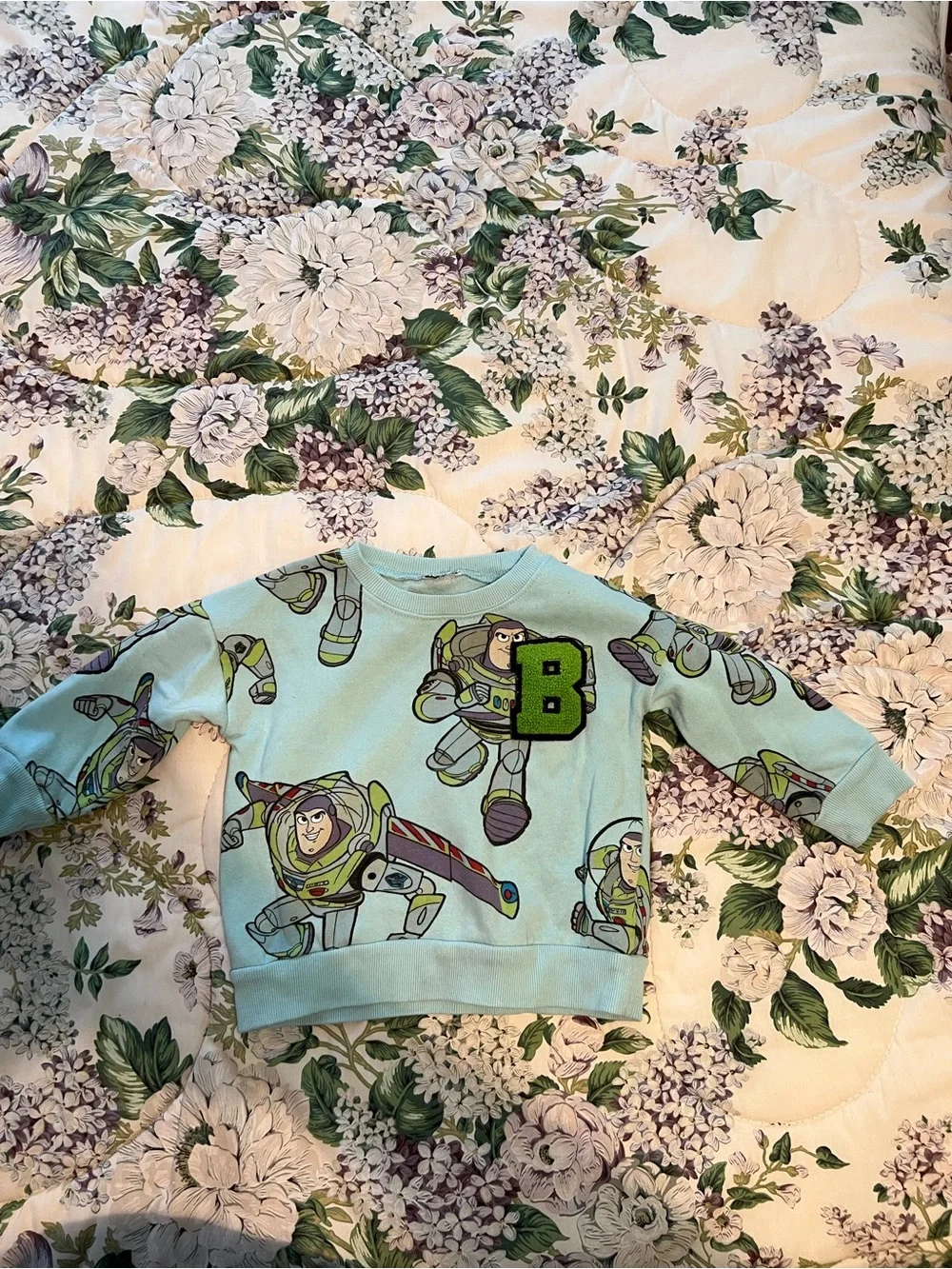 Disney Pixar Buzz Lightyear 4T Toy Story Sweatshirt Light Blue